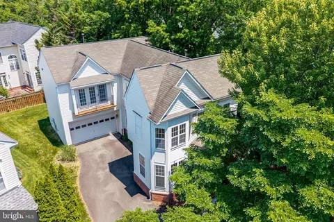 40396 Milford Dr, Broadlands, VA 20148