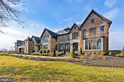 21051 St Louis Rd, Middleburg, VA 20117
