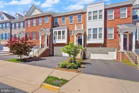 20697 Erskine Ter, Ashburn, VA 20147