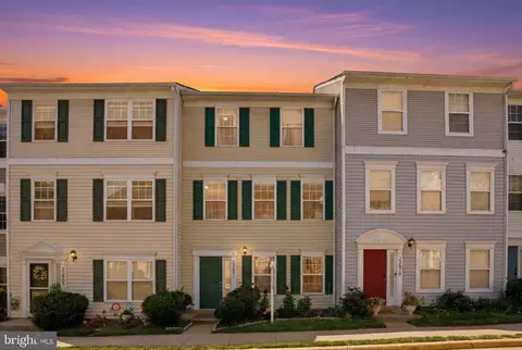 22981 Fleet Ter, Sterling, VA 20166