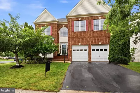 42115 Pepperbush Pl, Aldie, VA 20105