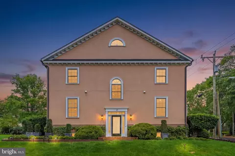 12 Orange Dr, Middleburg, VA 20117