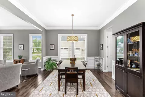 Dining - 41953 Paddock Gate Pl, Ashburn, VA 20148 photo 3 of 7