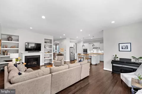 Other - 41953 Paddock Gate Pl, Ashburn, VA 20148 photo 5 of 20