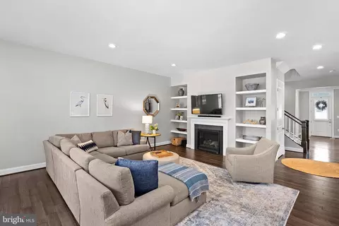 Other - 41953 Paddock Gate Pl, Ashburn, VA 20148 photo 6 of 20