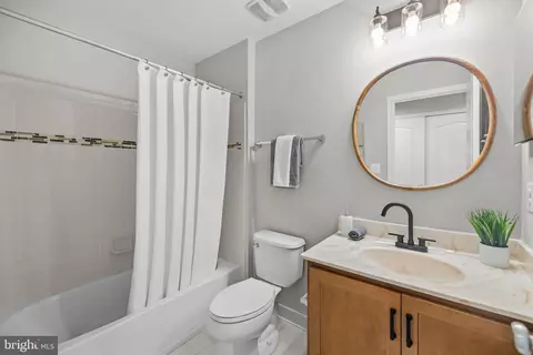 43202 Whelplehill Ter, Ashburn, VA 20148 photo 56
