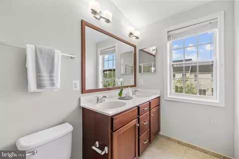 43202 Whelplehill Ter, Ashburn, VA 20148 photo 46