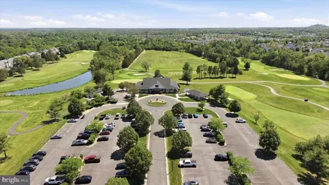 View/Area - 43232 Golf View Dr, Chantilly, VA 20152 photo 5 of 7