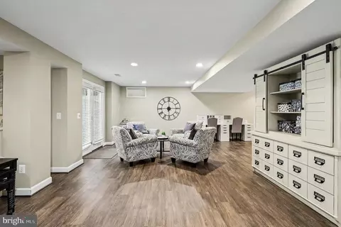 42498 Longacre Dr, Chantilly, VA 20152 photo 32