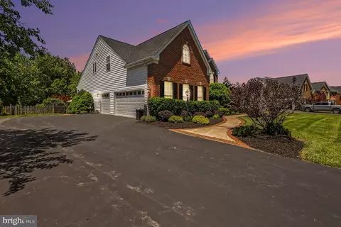 42498 Longacre Dr, Chantilly, VA 20152 photo 46