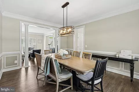 42498 Longacre Dr, Chantilly, VA 20152 photo 18