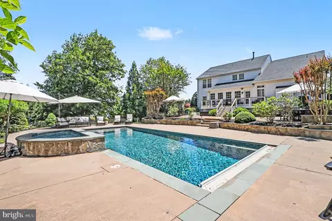 42498 Longacre Dr, Chantilly, VA 20152 photo 41