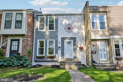 347 Shenandoah St SE, Leesburg, VA 20175
