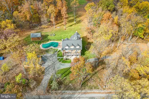 17345 Raven Rocks Rd, Bluemont, VA 20135
