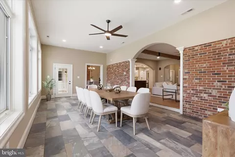 Dining - 17689 Bates Dr, Hamilton, VA 20158 photo 5 of 5