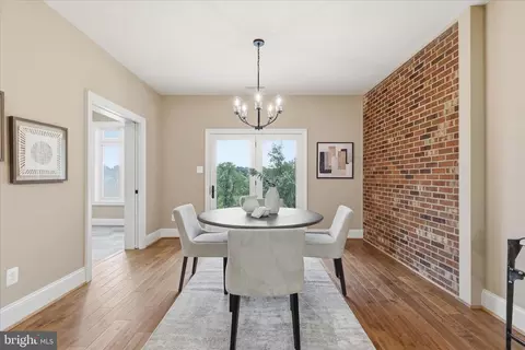 Dining - 17689 Bates Dr, Hamilton, VA 20158 photo 1 of 5