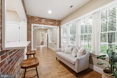 Entry Way - 17689 Bates Dr, Hamilton, VA 20158 photo 3 of 6