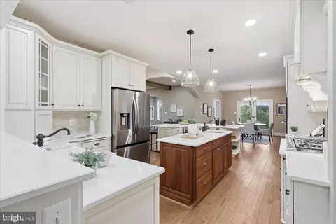 Kitchen - 17689 Bates Dr, Hamilton, VA 20158 photo 1 of 8