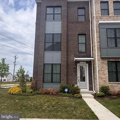 42086 Picasso Sq, Brambleton, VA 20148