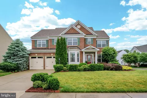 42134 Autumn Rain Cir, Brambleton, VA 20148