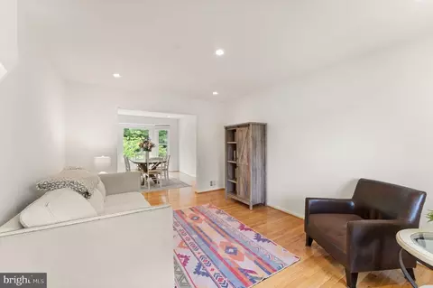Living - 43847 Glenhazel Dr, Ashburn, VA 20147 photo 3 of 5