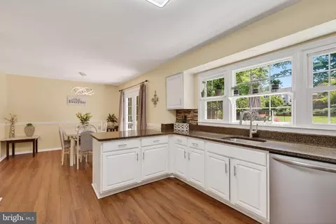 Kitchen - 111 Environs Rd, Sterling, VA 20165 photo 2 of 4