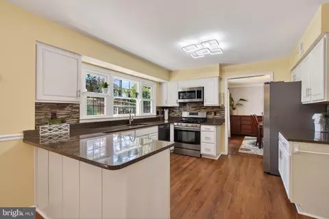 Kitchen - 111 Environs Rd, Sterling, VA 20165 photo 1 of 4