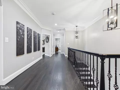 Entry Way - 38565 Piggott Btm, Hamilton, VA 20158 photo 11 of 14