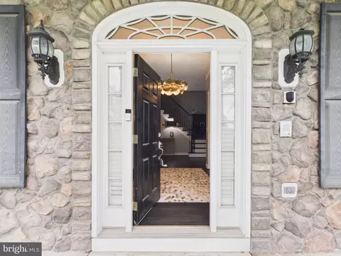 Entry Way - 38565 Piggott Btm, Hamilton, VA 20158 photo 1 of 14