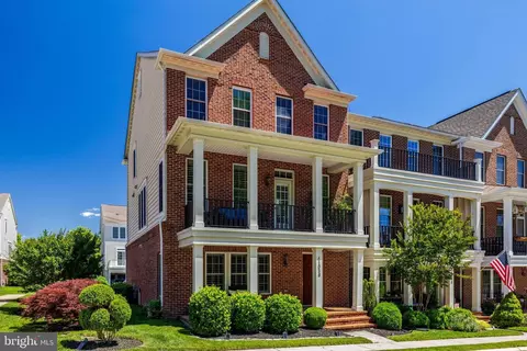 41058 Dorati Sq, Leesburg, VA 20175