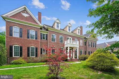 42623 Trappe Rock Ct, Ashburn, VA 20148