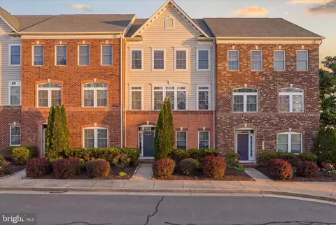 24643 Red Lake Ter, Sterling, VA 20166