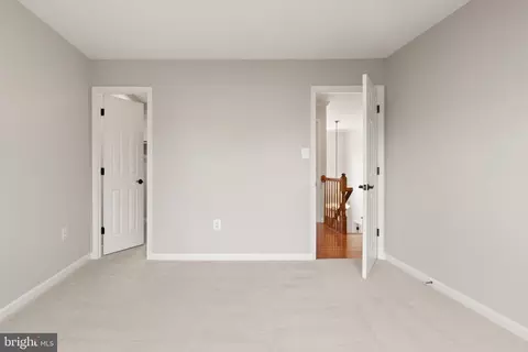 Bedroom - 43448 Colter Ct, Ashburn, VA 20147 photo 5 of 9