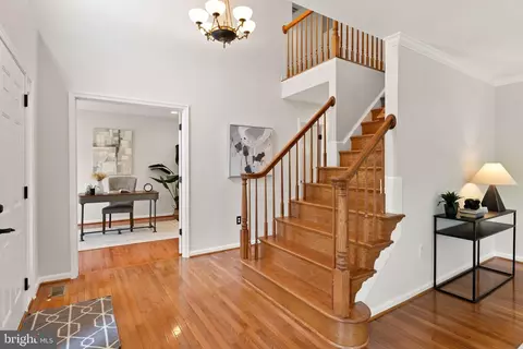 Entry Way - 43448 Colter Ct, Ashburn, VA 20147 photo 2 of 6