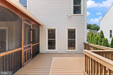 Exterior - 43448 Colter Ct, Ashburn, VA 20147 photo 9 of 18