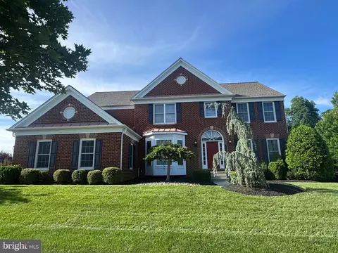 20950 Highland Creek Dr, Leesburg, VA 20175