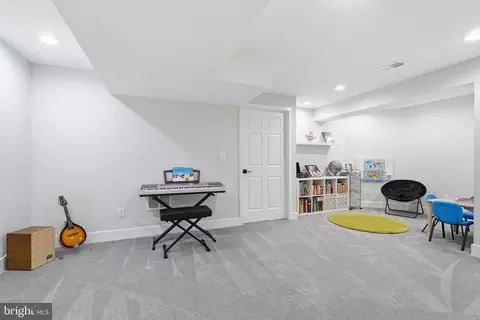 Other - 43197 Wayside Cir, Ashburn, VA 20147 photo 10 of 20