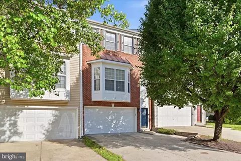 18521 Sierra Springs Sq, Leesburg, VA 20176