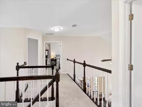 Entry Way - 20547 Ringold Dr, Ashburn, VA 20147 photo 4 of 5