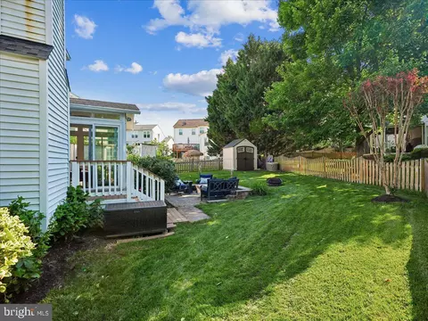 Exterior - 20547 Ringold Dr, Ashburn, VA 20147 photo 15 of 19