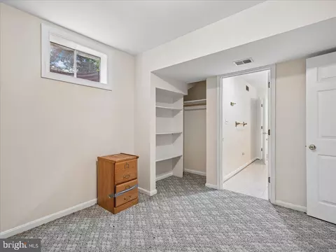 Other - 20547 Ringold Dr, Ashburn, VA 20147 photo 18 of 25