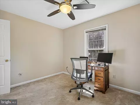 Other - 20547 Ringold Dr, Ashburn, VA 20147 photo 13 of 25
