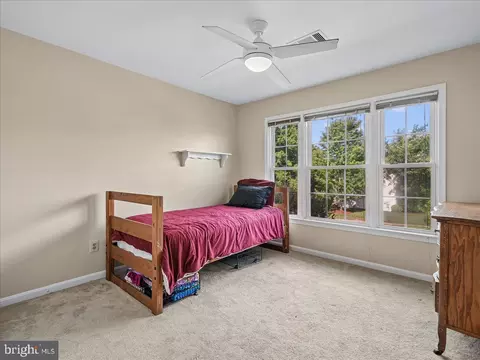 Bedroom - 20547 Ringold Dr, Ashburn, VA 20147 photo 9 of 13