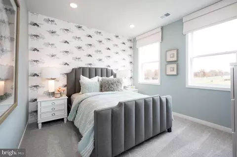 Bedroom - 22718 Mcbeale Ct, Ashburn, VA 20148 photo 4 of 4