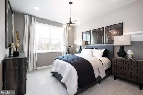Bedroom - 22718 Mcbeale Ct, Ashburn, VA 20148 photo 3 of 4