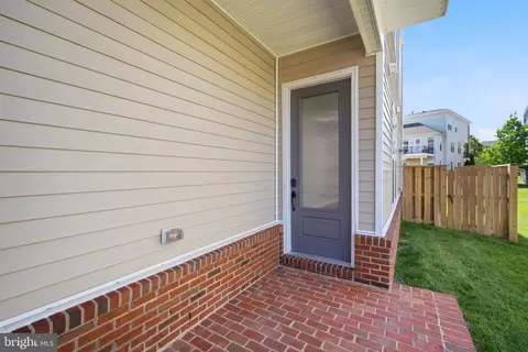 Other - 23489 Epperson Sq, Brambleton, VA 20148 photo 4 of 35