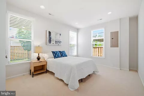 Bedroom - 23489 Epperson Sq, Brambleton, VA 20148 photo 11 of 15