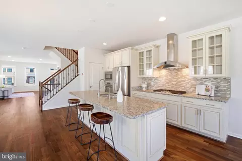 Kitchen - 23489 Epperson Sq, Brambleton, VA 20148 photo 1 of 5