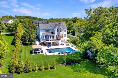 43079 Lago Gallerie Ct, Ashburn, VA 20148