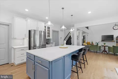 Other - 42414 Pine Forest Dr, Chantilly, VA 20152 photo 7 of 28